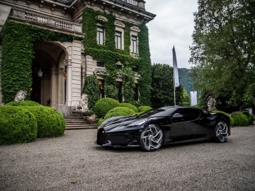 Bugatti - Sześć samochod&oacute;w za 35 mln dolar&oacute;w